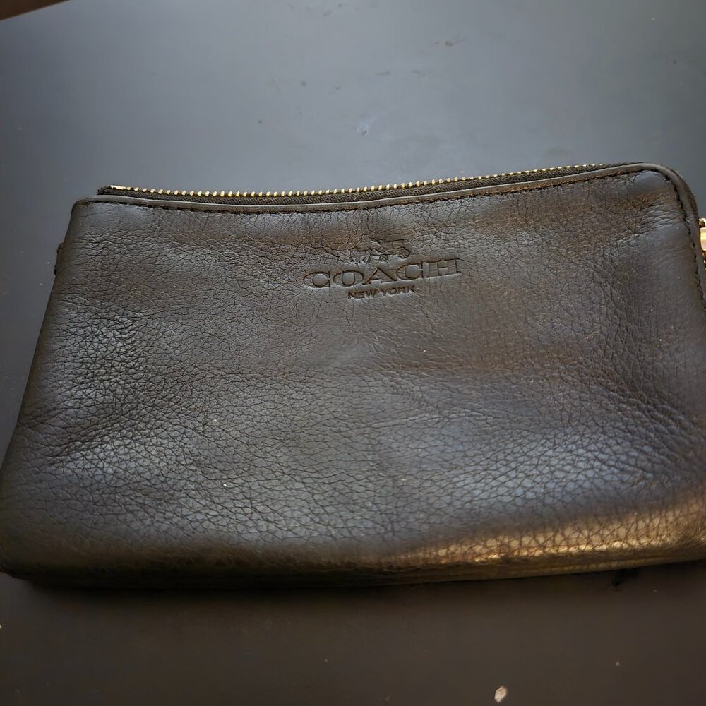 Black wallet
